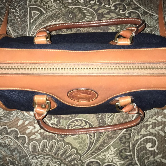 Dooney & Bourke satchel/crossbody - Picture 7 of 8